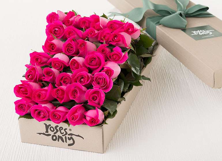 Roses Only UK | Flower Market, New Covent Garden Market, London SW8 5BH, UK | Phone: 020 7622 1622