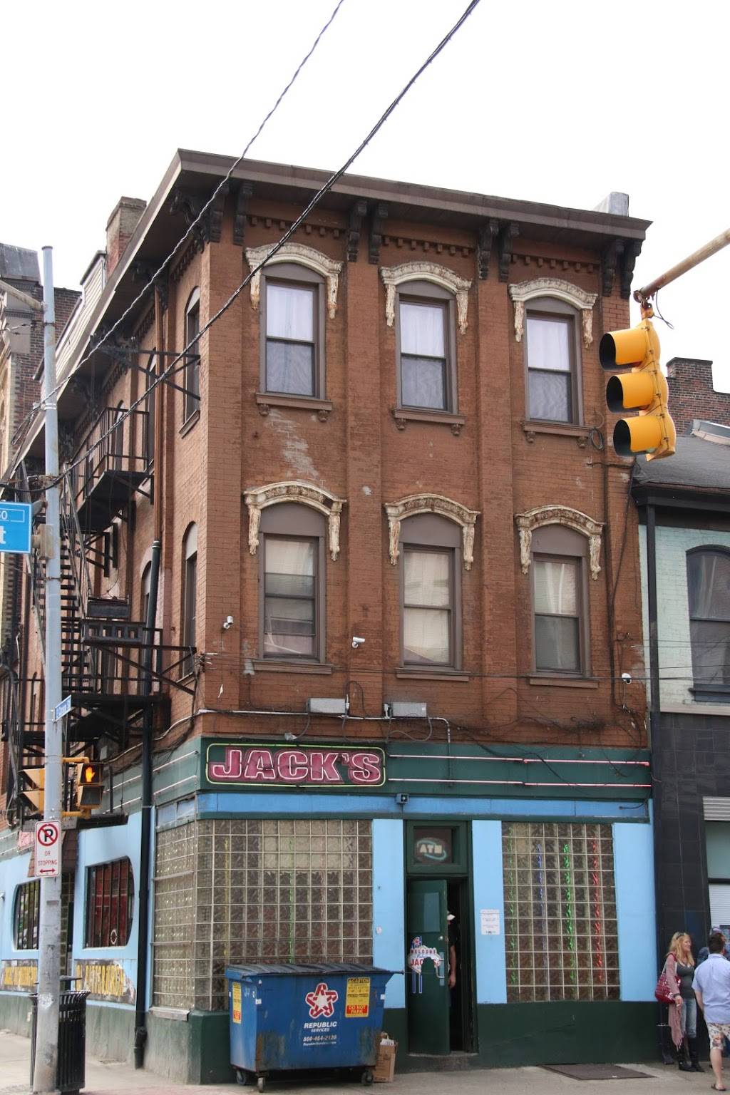 gay bars pittsburgh carson street