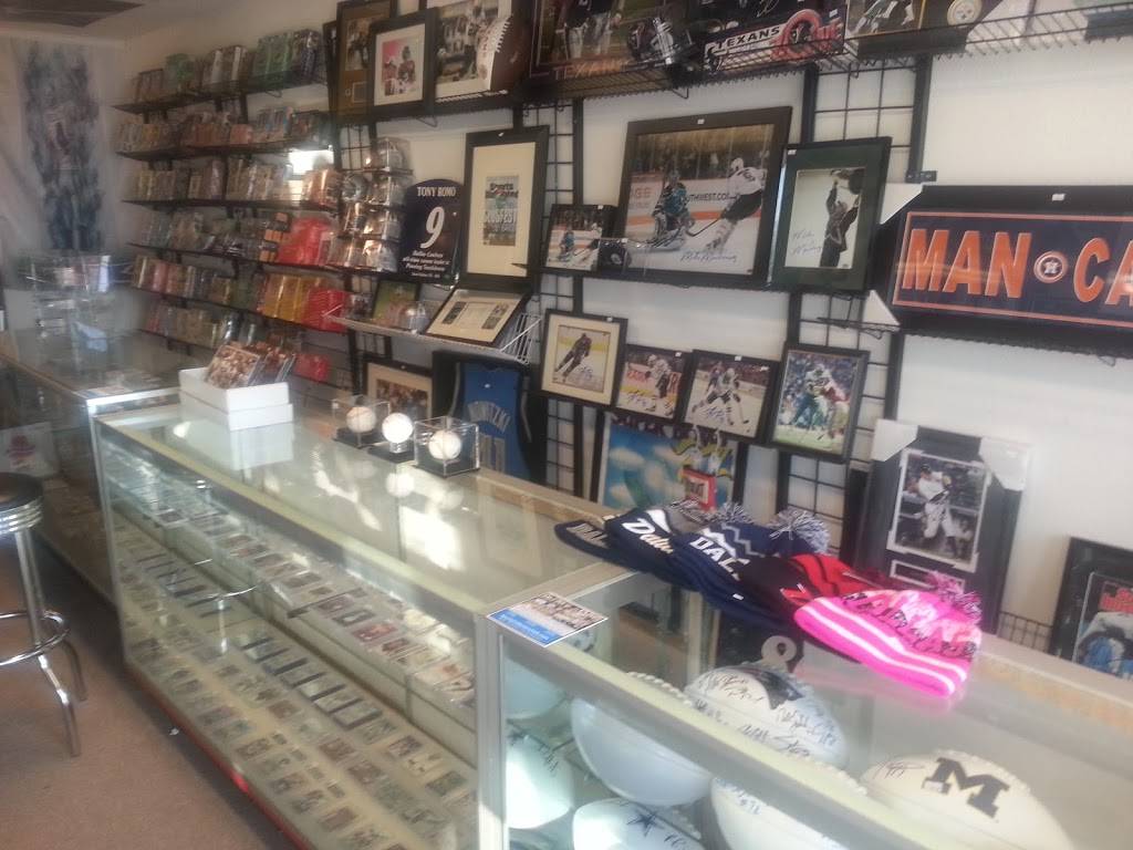 Sports Collectors Hub | 2744 Southview Dr, Lucas, TX 75098, USA | Phone: (469) 667-5222