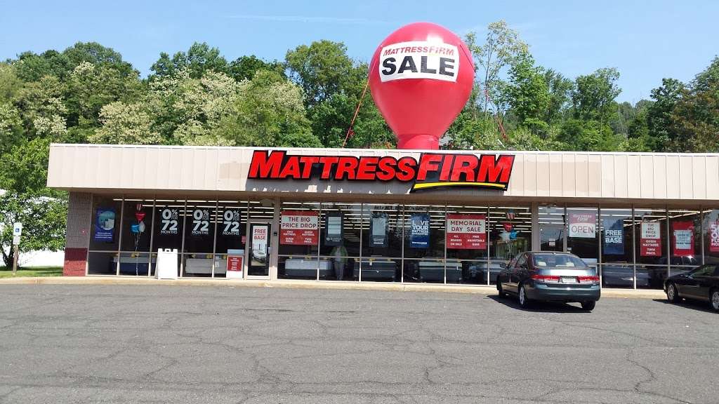 Mattress Firm Green Brook - New & Clearance Showroom | 262 US-22, Green Brook Township, NJ 08812, USA | Phone: (732) 752-5388