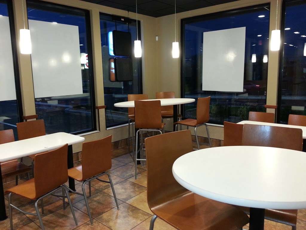 Taco Bell | 220 Harrison Ave, Kearny, NJ 07032, USA | Phone: (201) 299-4766