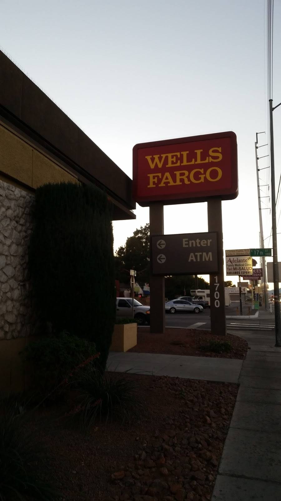 Wells Fargo Bank | 1700 E Charleston Blvd, Las Vegas, NV 89104, USA | Phone: (702) 765-1950