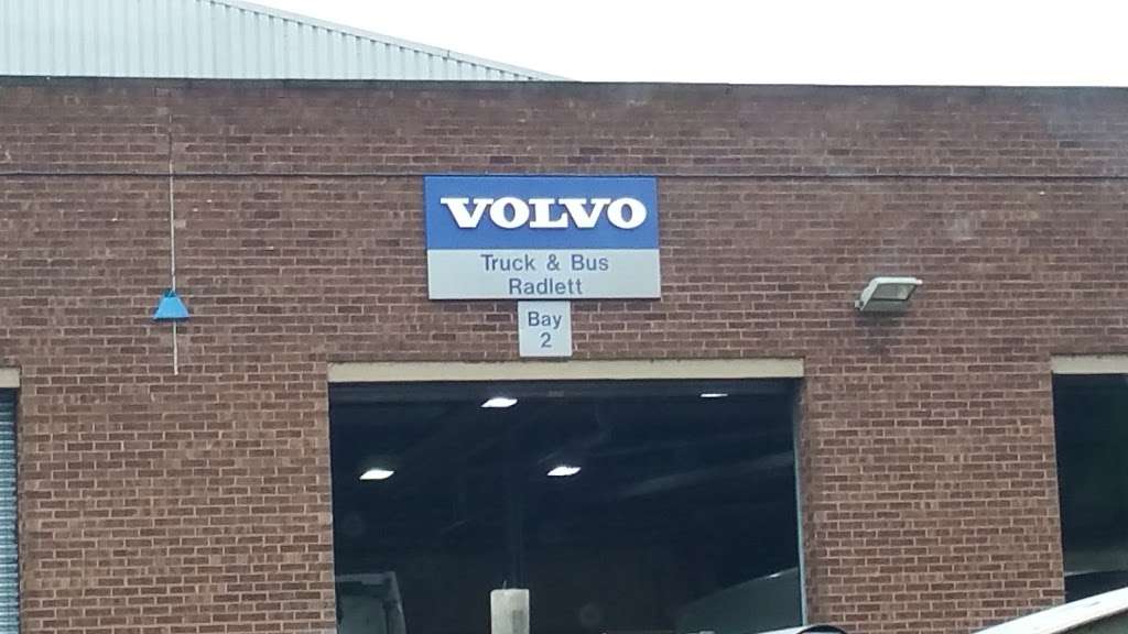 Volvo Truck and Bus Centre London | Old Parkbury Ln, Colney Street, St Albans AL2 2DZ, UK | Phone: 01923 852950