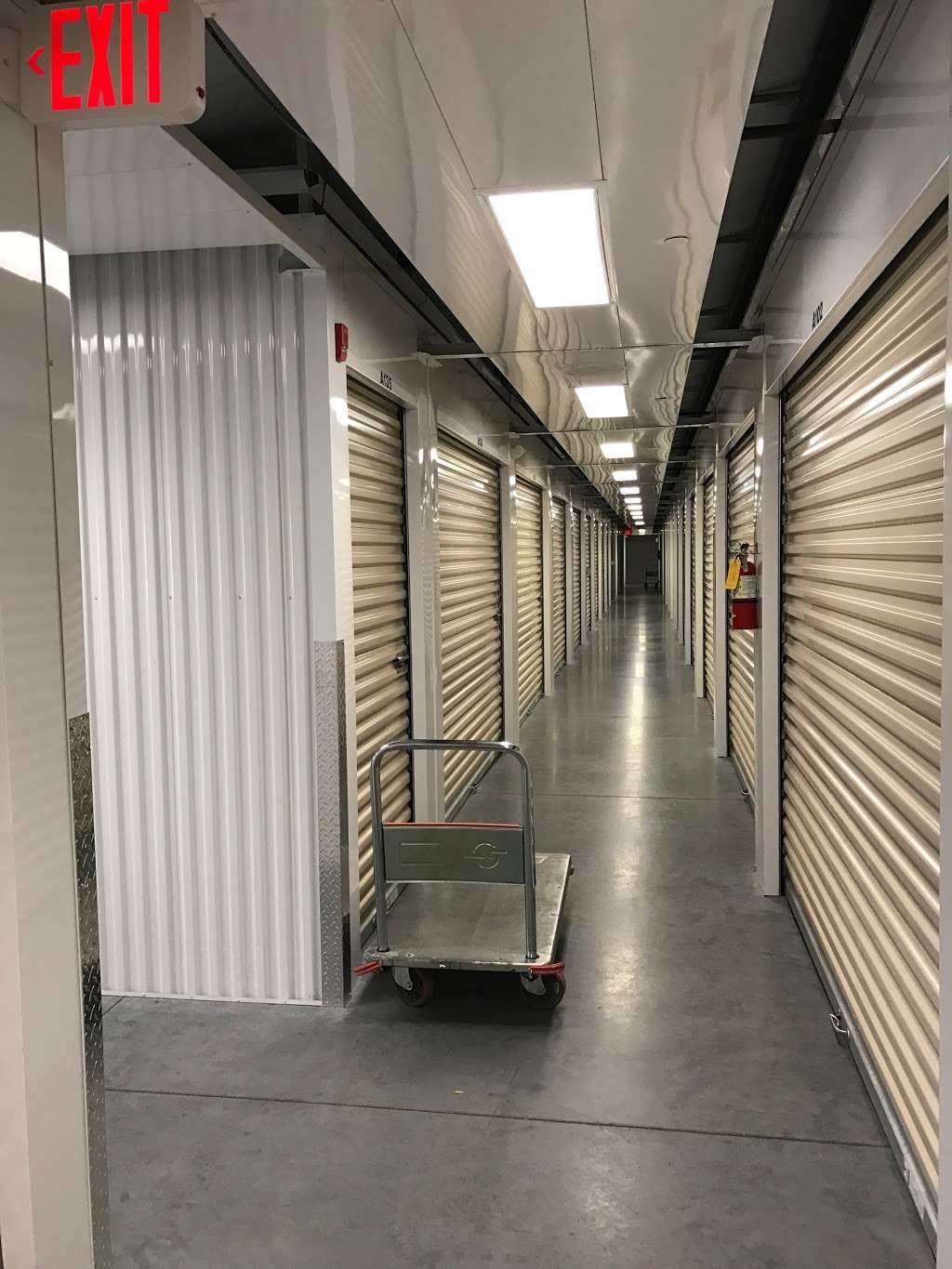 Rolling Acres Self Storage | 175 Rolling Acres Rd, Lady Lake, FL 32159, USA | Phone: (352) 775-4566