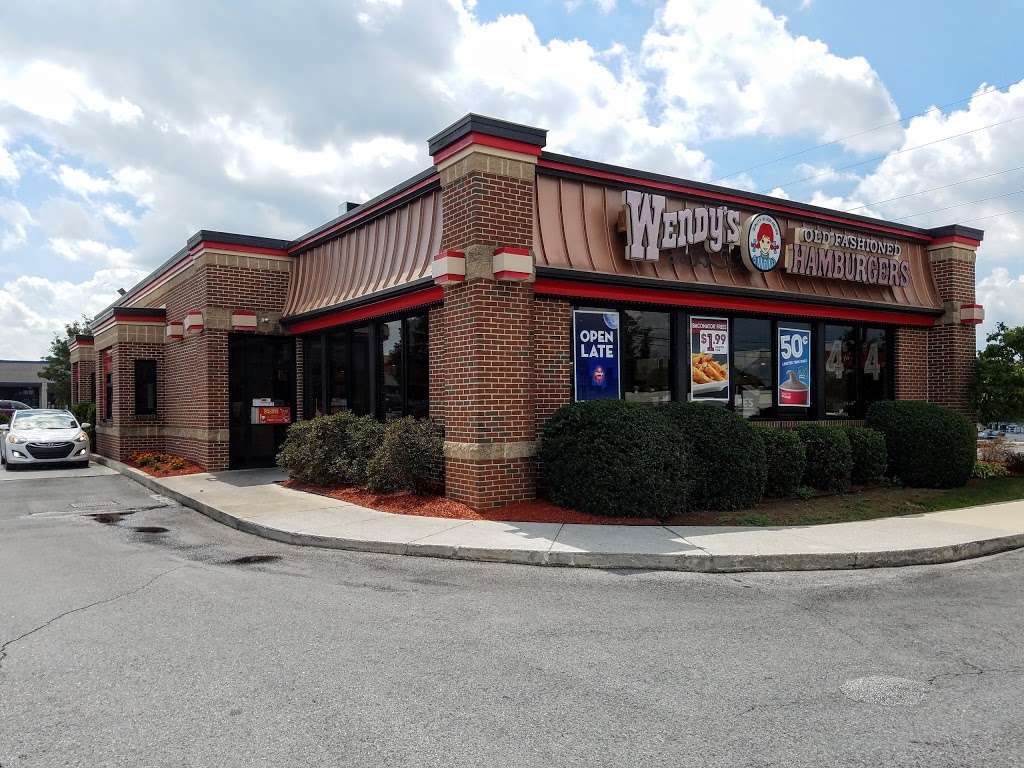 Wendys | 1658 Lincoln Way E, Chambersburg, PA 17202, USA | Phone: (717) 267-2604