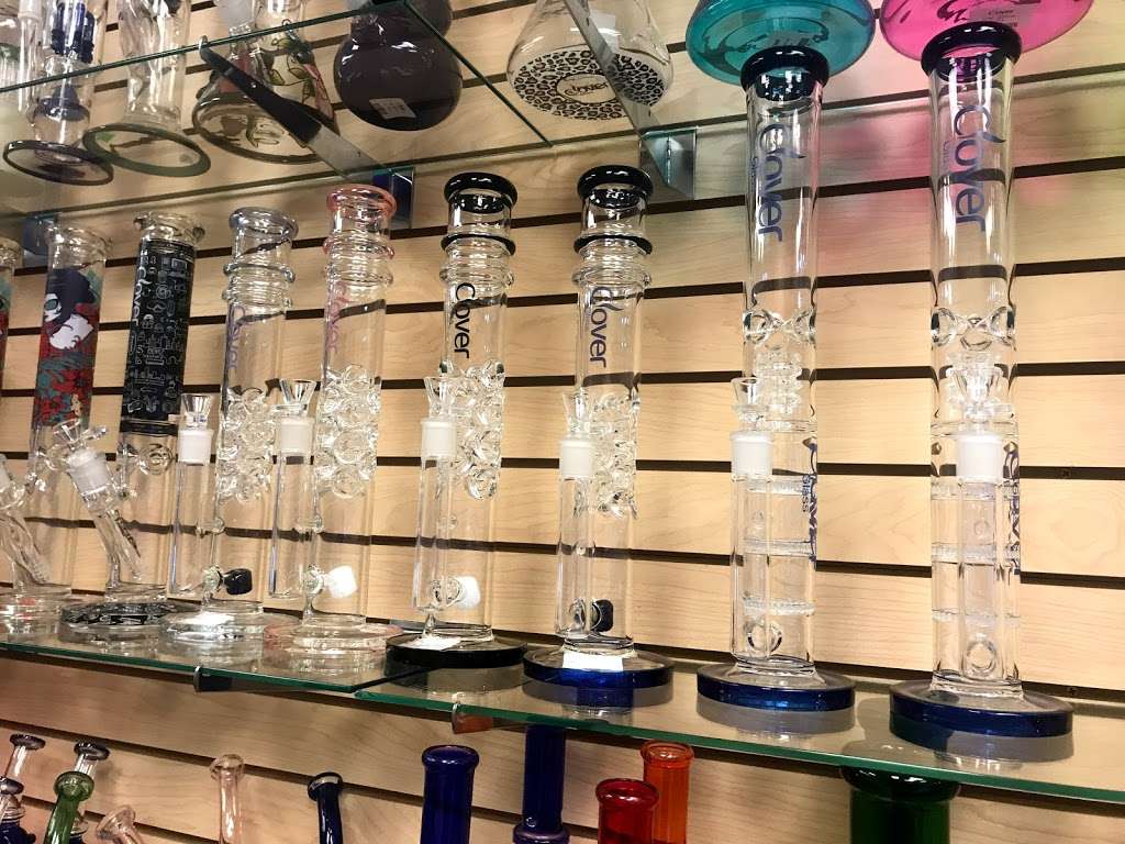 Bobs Vape & Smoke Shop | 1740 E Broadway Rd Ste 102, Tempe, AZ 85282 | Phone: (480) 361-4989