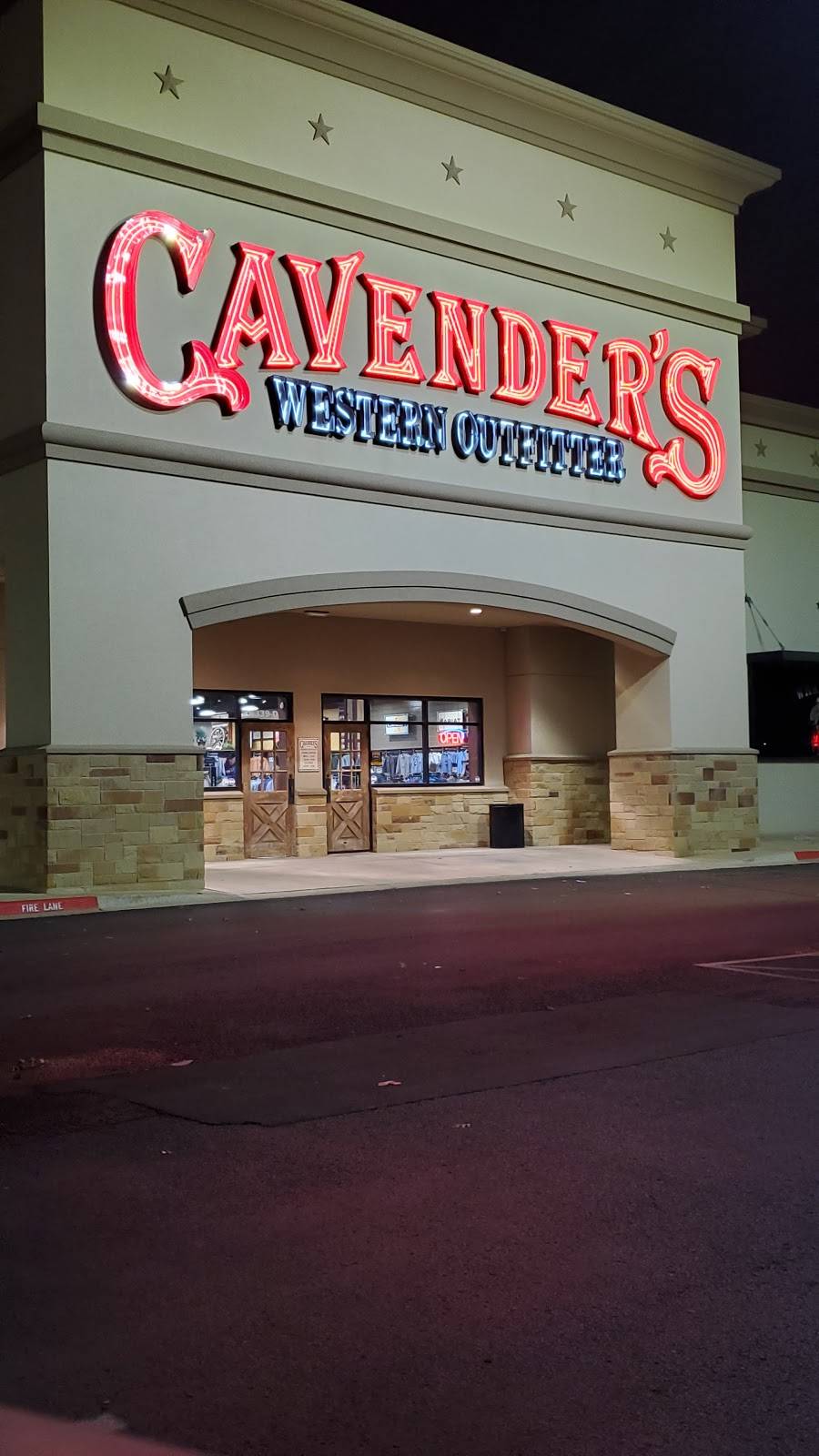 Cavenders Western Outfitter | 6339 SW 3rd St, Oklahoma City, OK 73128, USA | Phone: (405) 789-0981