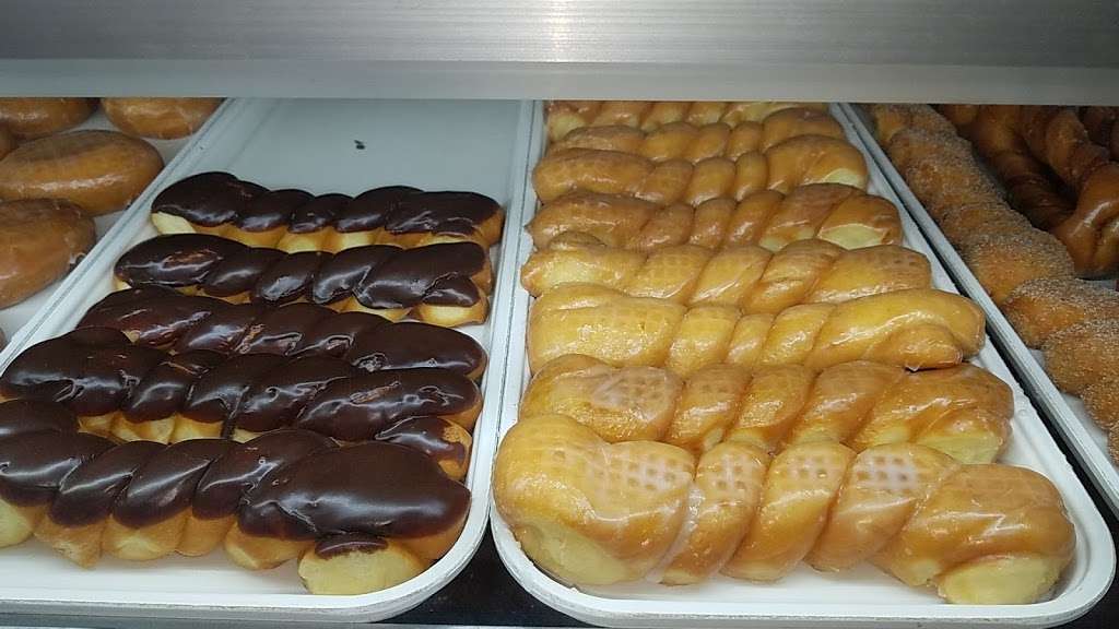 Best Donuts | 1492 N Hampton Rd, DeSoto, TX 75115, USA | Phone: (972) 224-3898