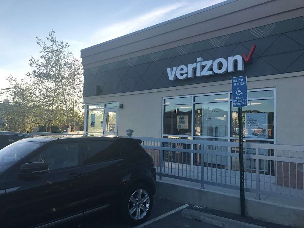 Verizon Authorized Retailer – TCC | 10695 Braddock Rd, Fairfax, VA 22032, USA | Phone: (703) 278-0789