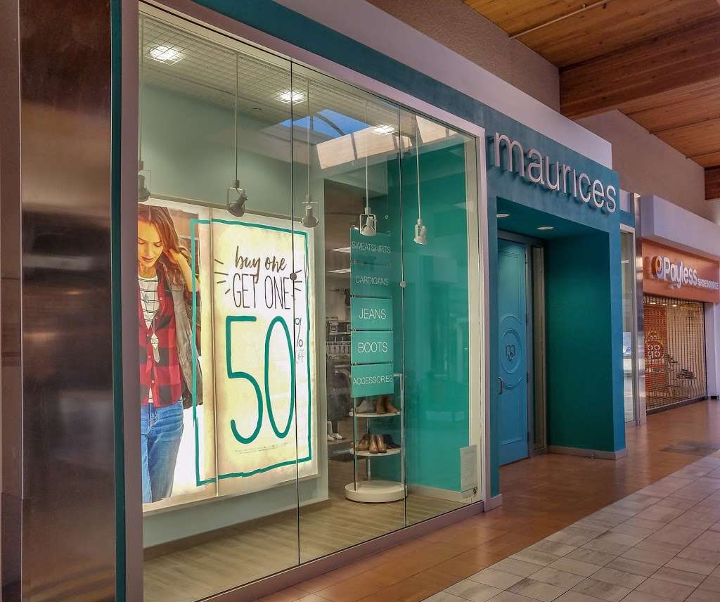 Maurices | 3340 Mall Loop Dr, Joliet, IL 60431, USA | Phone: (815) 254-3173