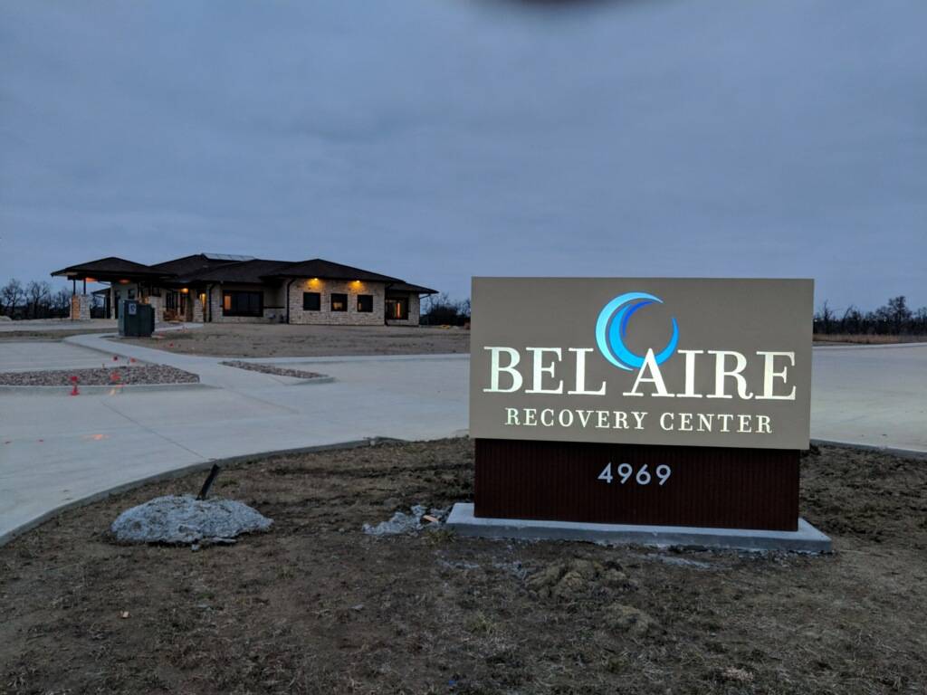 Bel Aire Recovery Center | 4969 N Tierra Lakes Pkwy, Bel Aire, KS 67226, USA | Phone: (888) 511-9069