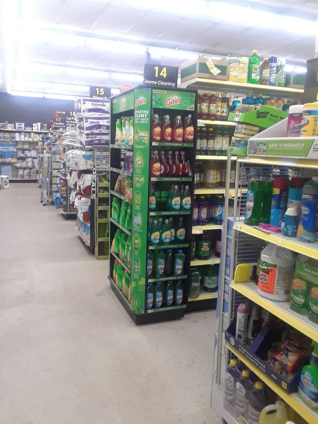 Dollar General | 444 E Main St, Chesterfield, IN 46017, USA | Phone: (765) 400-1610