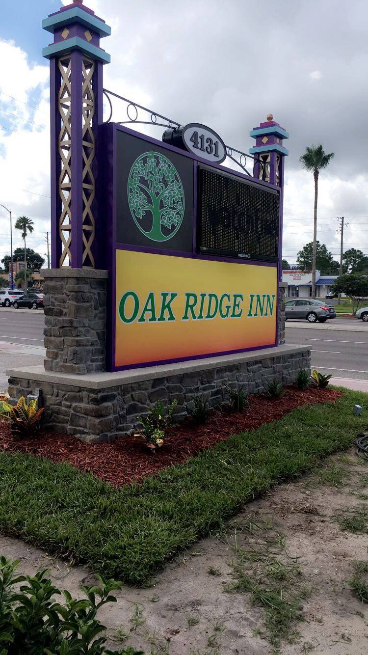Oak Ridge Inn | 4131 W Vine St, Kissimmee, FL 34741, USA | Phone: (407) 847-4707