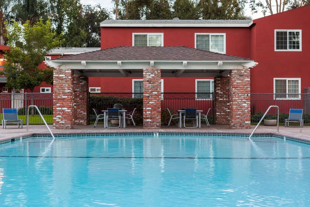 Countrywood Apartments | 1255 E Citrus Ave, Redlands, CA 92374, USA | Phone: (909) 675-0348