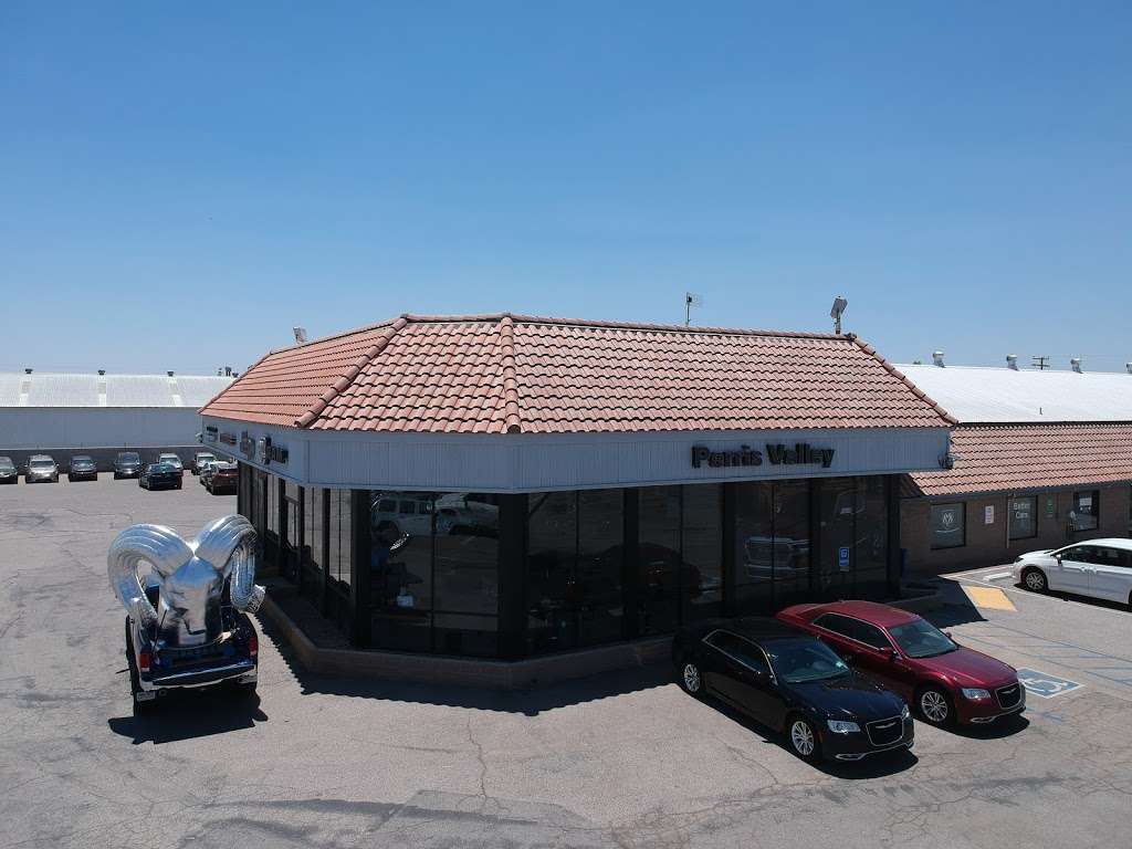 Perris Valley Chrysler Dodge Jeep Ram | 707 E 4th St, Perris, CA 92570 | Phone: (951) 657-7371