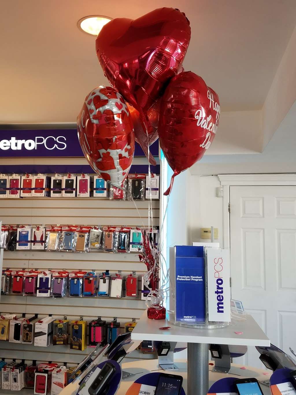 Metro by T-Mobile | 167 Belmont Ave, Haledon, NJ 07508, USA | Phone: (973) 782-4111 Metro by T-Mobile | 167 Belmont Ave, Haledon, NJ 07508, USA | Phone: (973) 782-4111