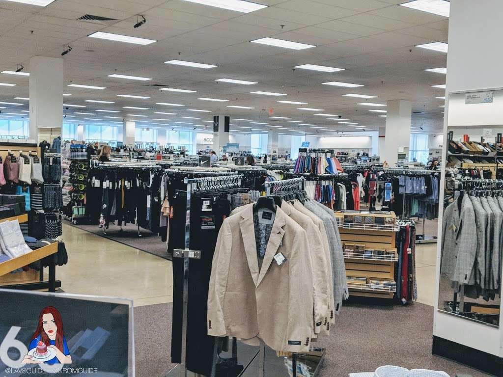 Nordstrom Rack Springbrook Prairie Pavilion | 2511 W 75th St, Naperville, IL 60540, USA | Phone: (630) 995-4040