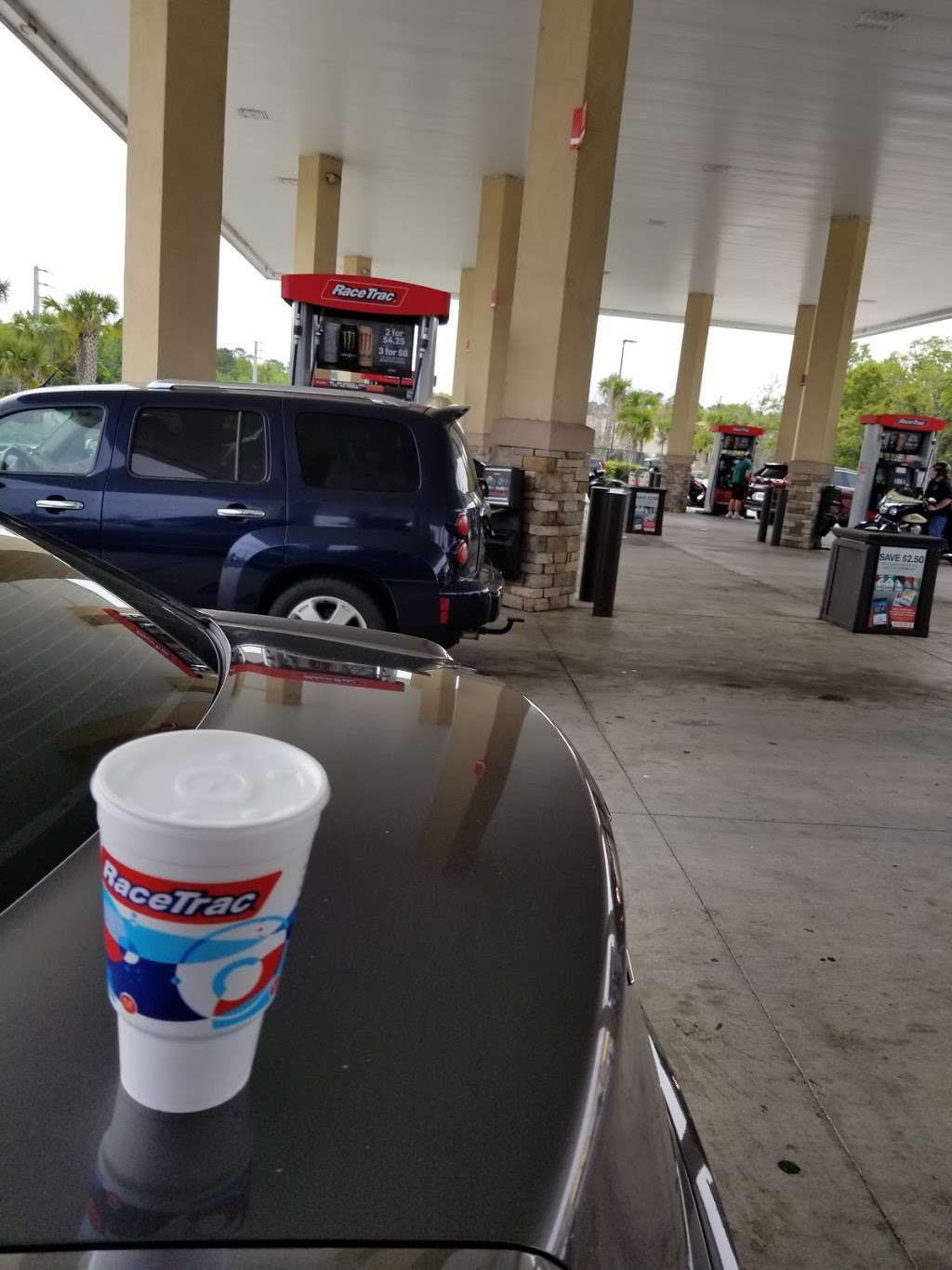 RaceTrac | 3030 W International Speedway Blvd, Daytona Beach, FL 32124, USA