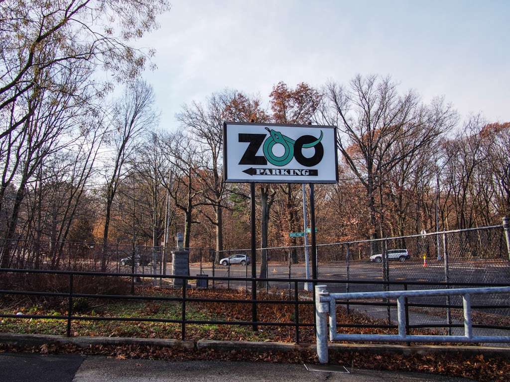 Staten Island Zoo Parking Lot | Castleton Corners, Staten Island, NY 10301, USA