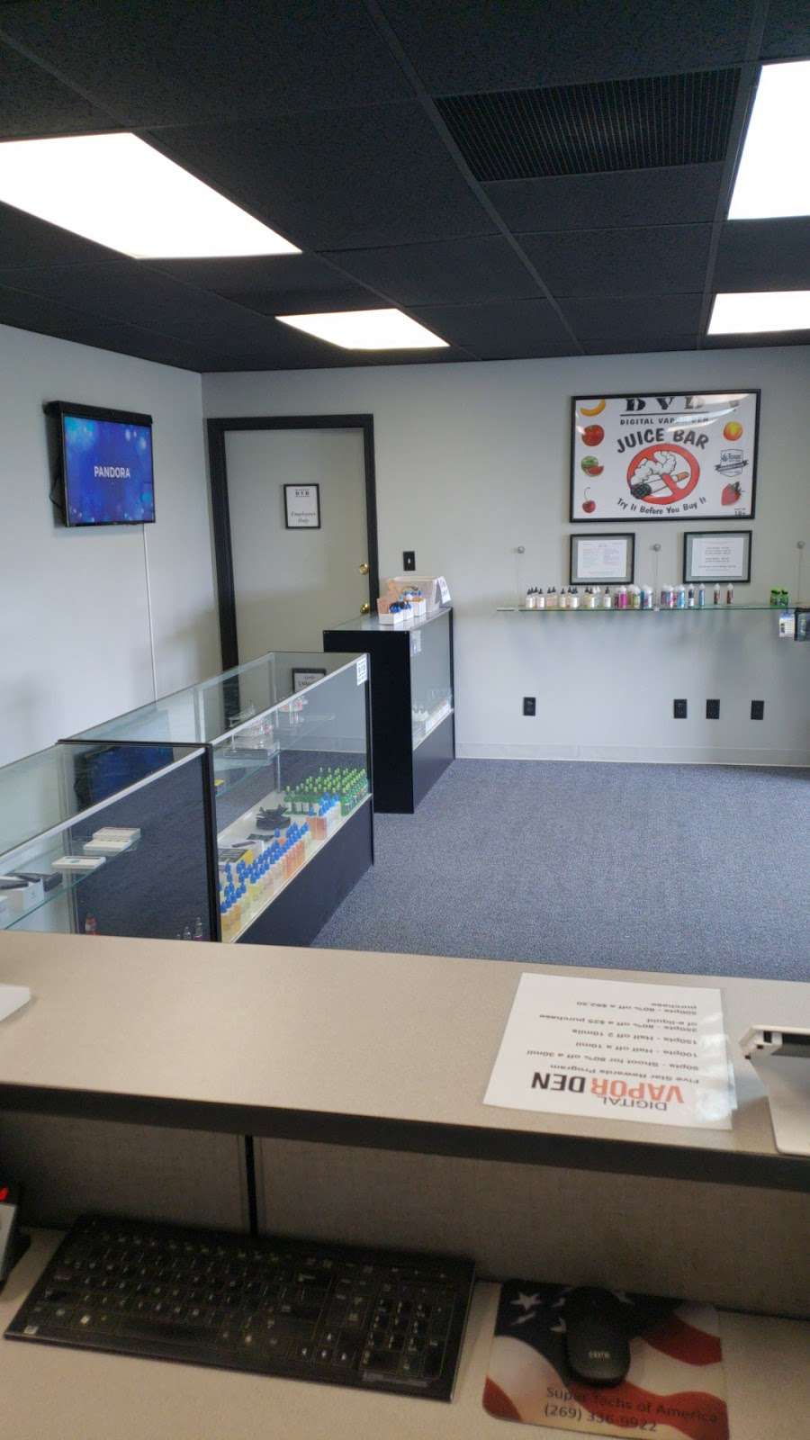 Digital Vapor Den | 3662 Niles Rd, St Joseph, MI 49085, USA | Phone: (269) 985-8883