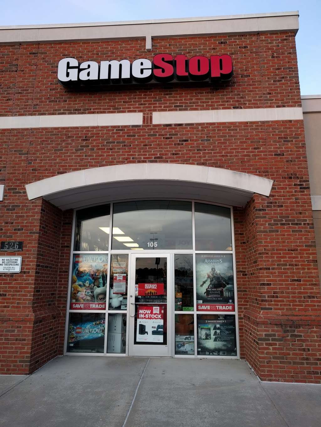 GameStop | 526 JOHN ROSS PKWY, STE 105; BLD A, Rock Hill, SC 29730, USA | Phone: (803) 327-2190