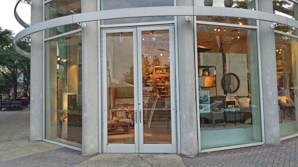 Crate and Barrel | 2800 Clarendon Blvd, Arlington, VA 22201 | Phone: (703) 890-2300