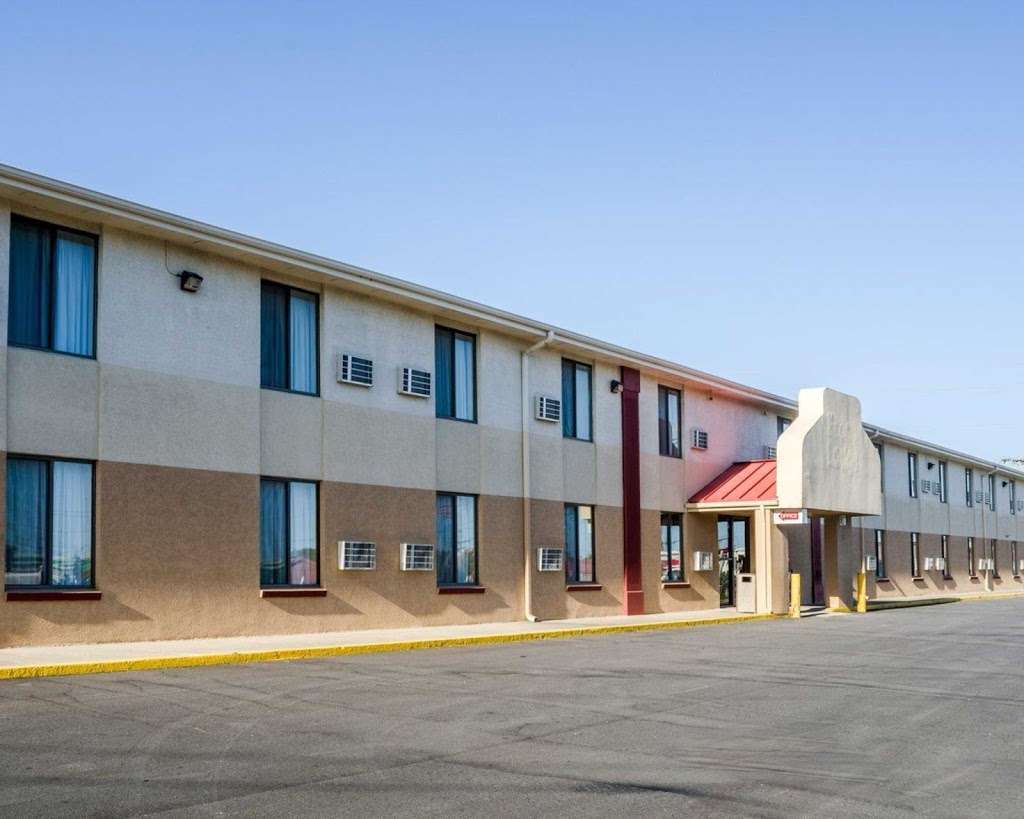 Econo Lodge | 2331 S Cedar St, Ottawa, KS 66067 | Phone: (785) 242-3400