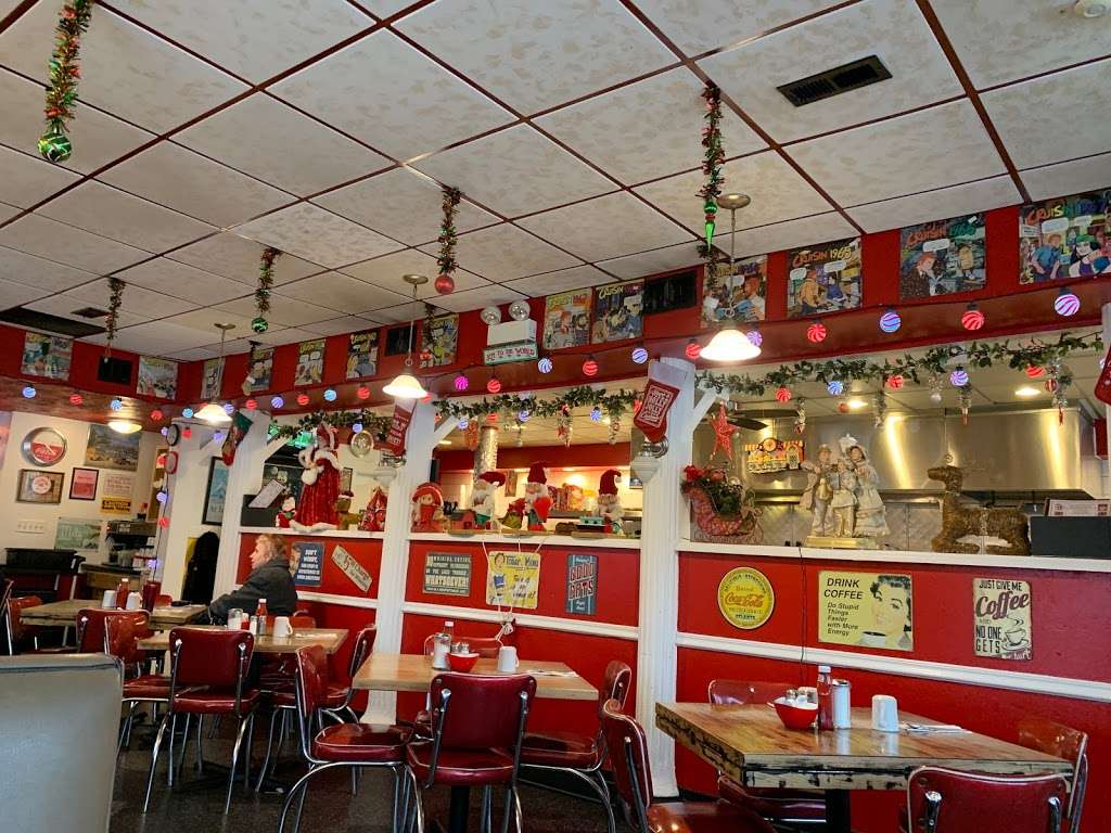 Blondies Diner | 8921 W Grand Ave, River Grove, IL 60171 | Phone: (708) 452-6969