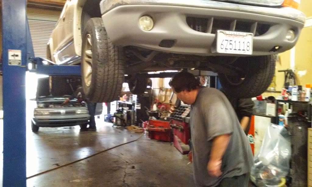 Smith Auto Services | 1881 Walters Ct # C, Fairfield, CA 94533 | Phone: (707) 425-2007