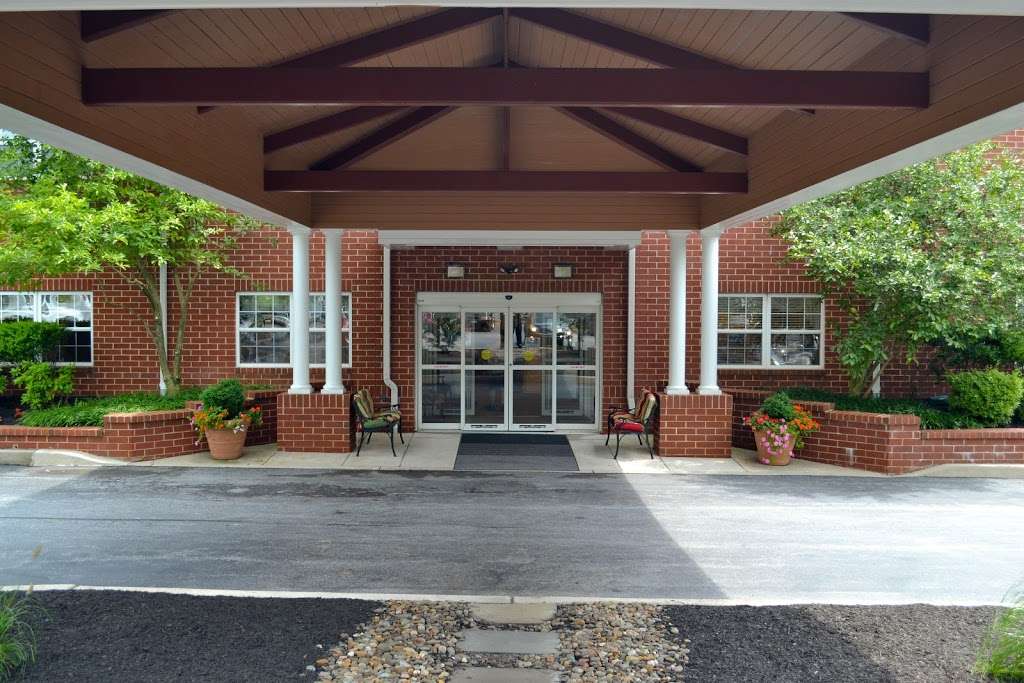 Exton Senior Living | 600 Pottstown Pike, Exton, PA 19341, USA | Phone: (610) 594-0200