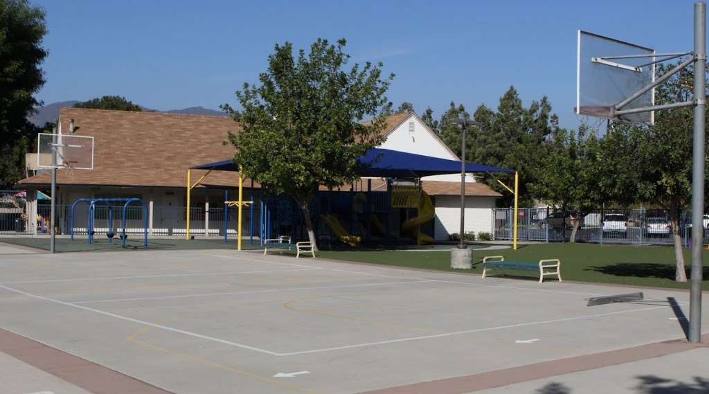 Foothill Christian School | 242 W Baseline Rd, Glendora, CA 91740, USA | Phone: (626) 914-1849