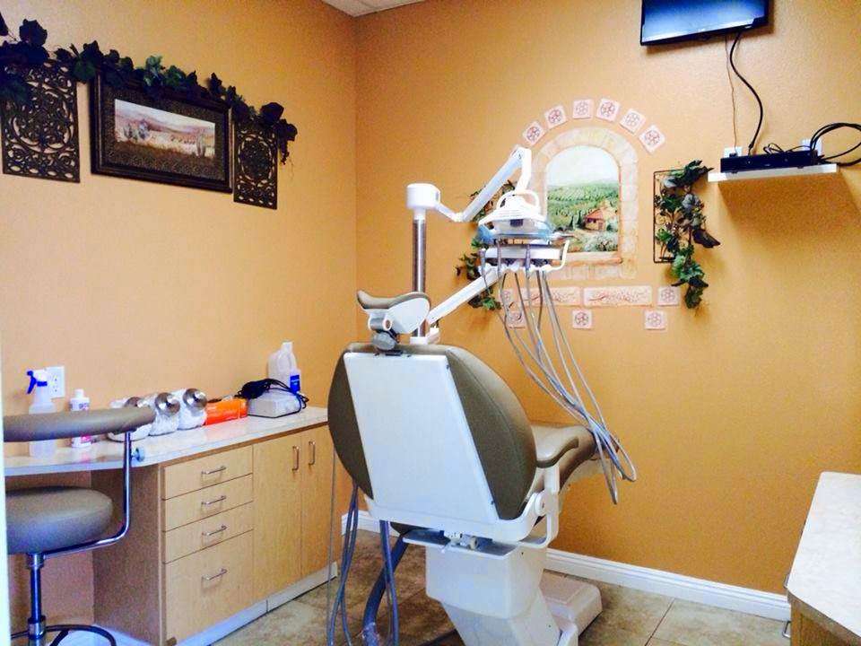 Elsinore Care Dental Inc. | 2503 E Lakeshore Dr Ste.E, Lake Elsinore, CA 92530, USA | Phone: (951) 674-4800