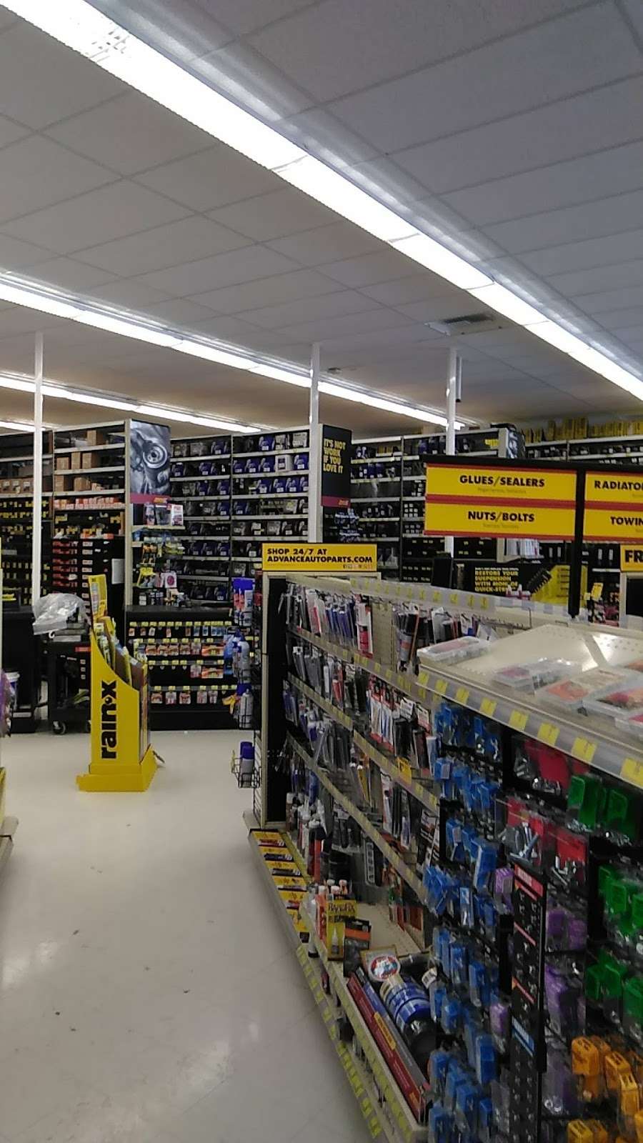 Advance Auto Parts | 302 N, S Cory Ln, Bloomington, IN 47403, USA | Phone: (812) 334-3512