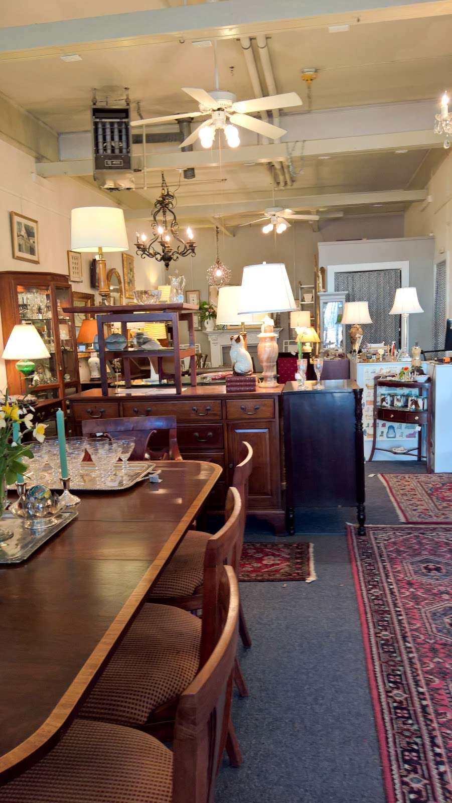 Goldsborough Glynn Classic Furnishings & Finds | 3746 Howard Ave, Kensington, MD 20895, USA | Phone: (301) 933-4460