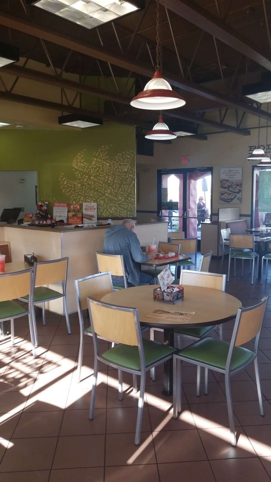 Del Taco | 4131 W Ave L, Lancaster, CA 93536, USA | Phone: (661) 943-3072