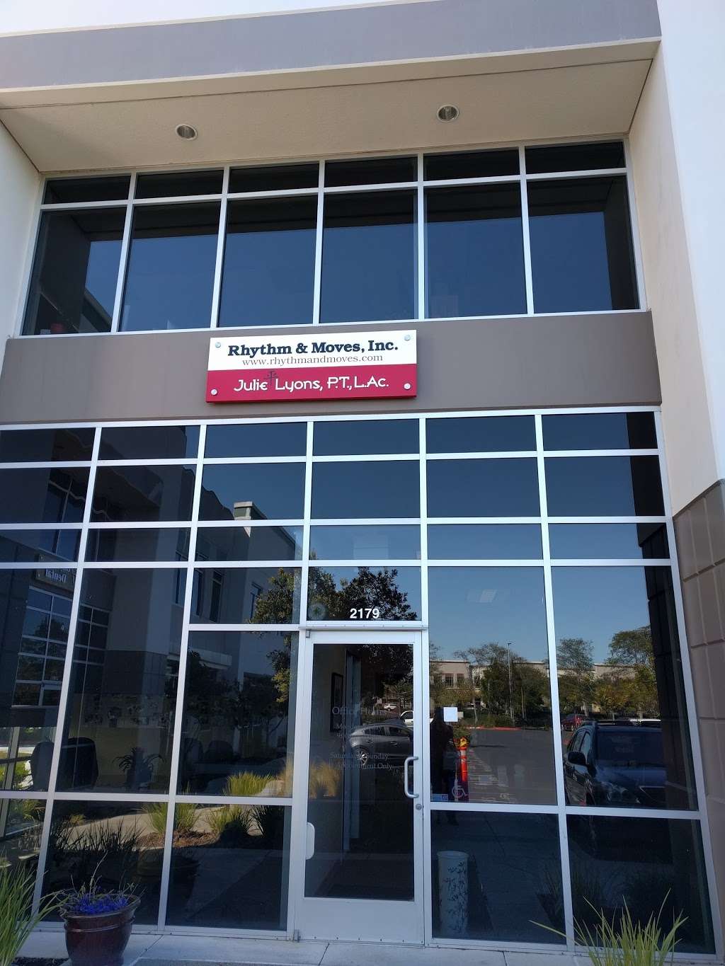 Lyons Julie P.T.,L.Ac | 2179 Harbor Bay Pkwy, Alameda, CA 94502, USA | Phone: (510) 865-6361