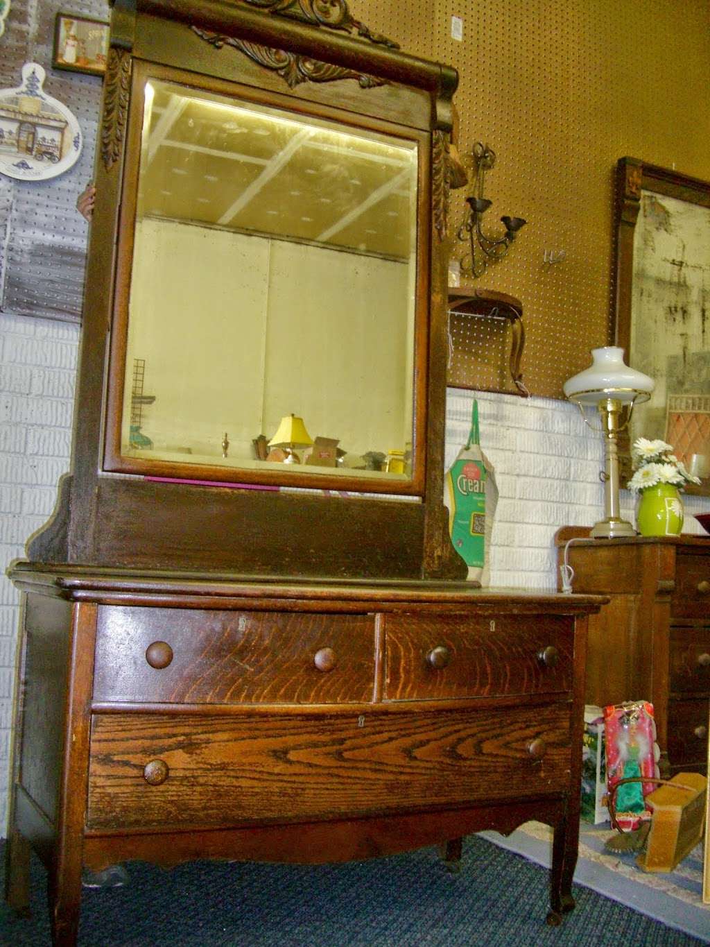 Live, Simply | 21 Commerce Pkwy #102, Fredericksburg, VA 22406, USA | Phone: (540) 295-1203