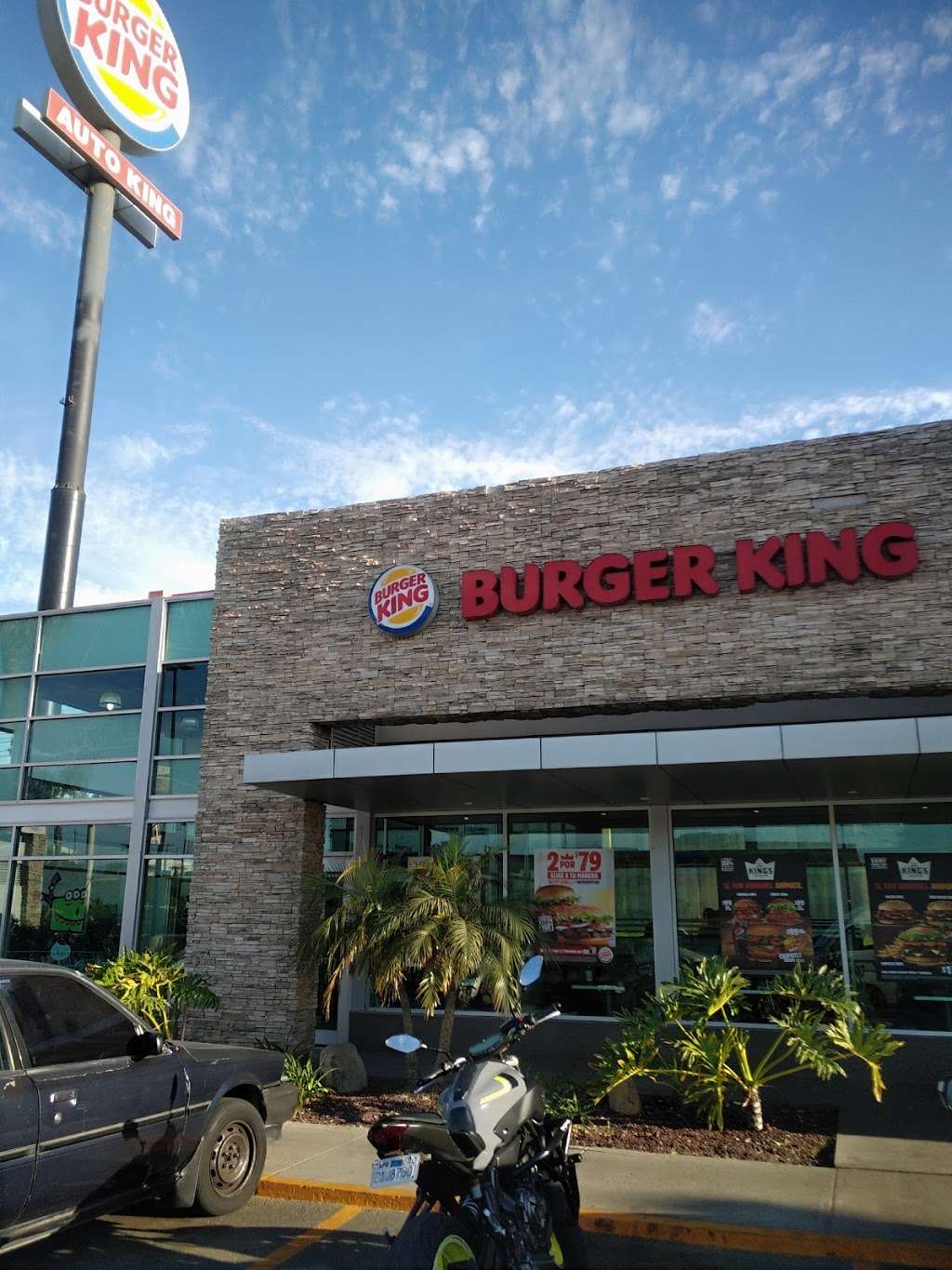 Burger King LOMA BONITA | Boulevard, Privada Agua Azul 7200, Loma Bonita, 22604 Tijuana, B.C., Mexico | Phone: 55 5255 5241