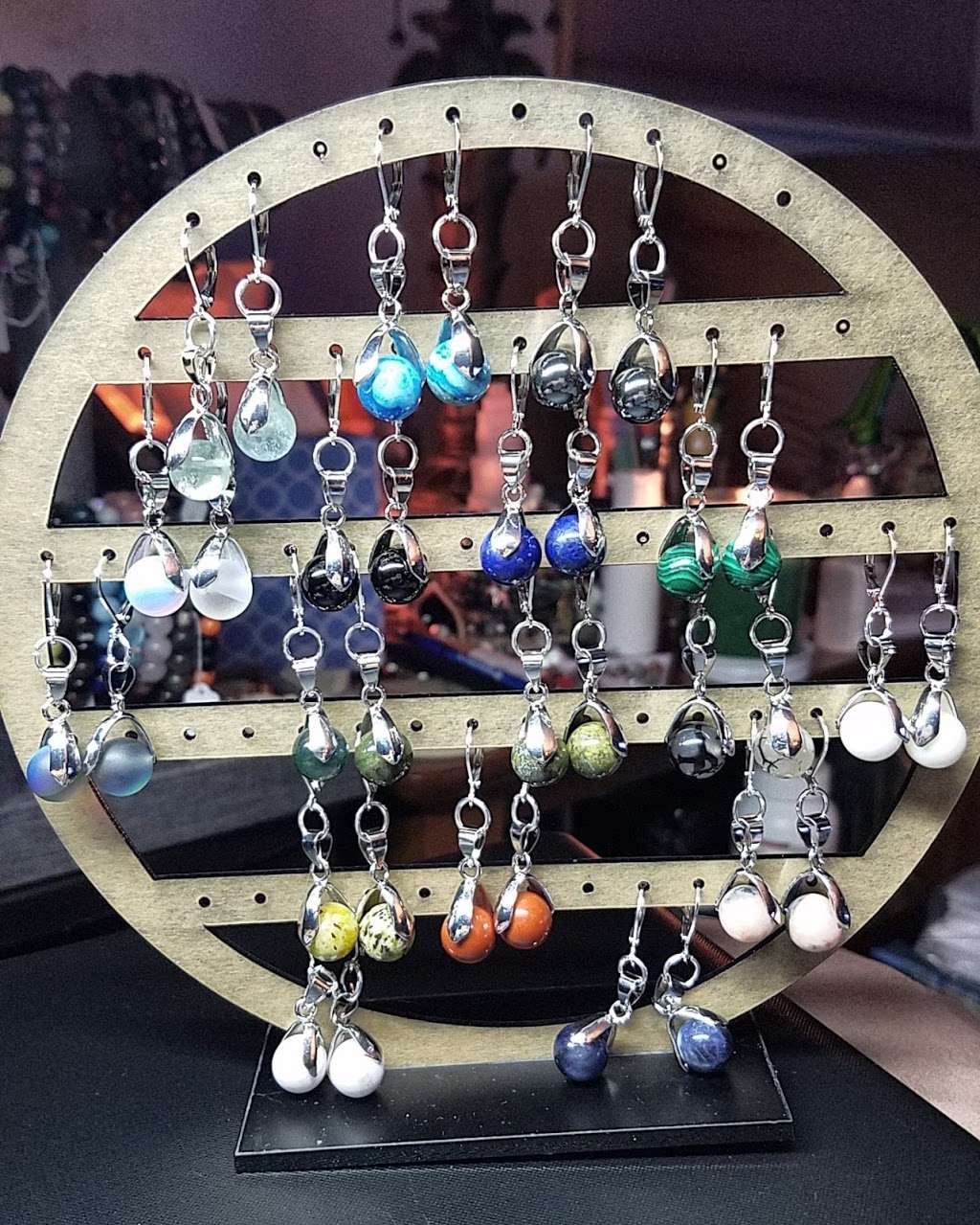 CrystalsbyJeanie | 503 Marsha Rd, Norristown, PA 19403, USA | Phone: (610) 653-9424