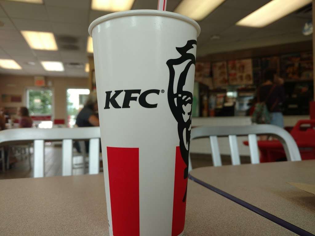 KFC | 1658 Tappahannock Blvd, Tappahannock, VA 22560, USA | Phone: (804) 443-3912