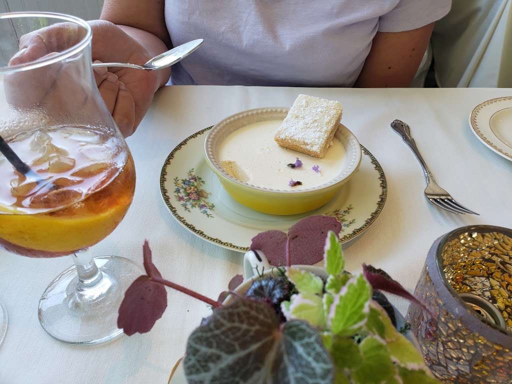 Cedar Knoll | 9030 Lucia Ln, Fort Hunt, VA 22308, USA | Phone: (703) 780-3665