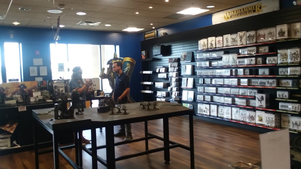 Warhammer | Pine Ridge Plaza, 3140 Iowa St #109, Lawrence, KS 66046, USA | Phone: (785) 830-8303