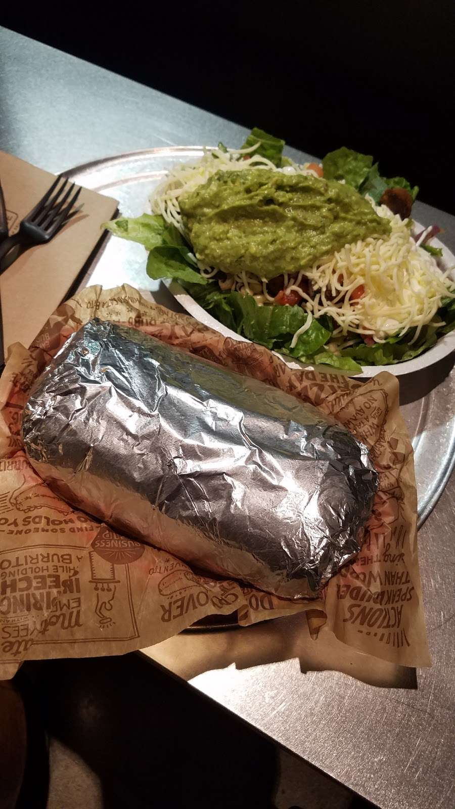 Chipotle Mexican Grill | 12625 Frederick St Ste S-1, Moreno Valley, CA 92553 | Phone: (951) 269-2429