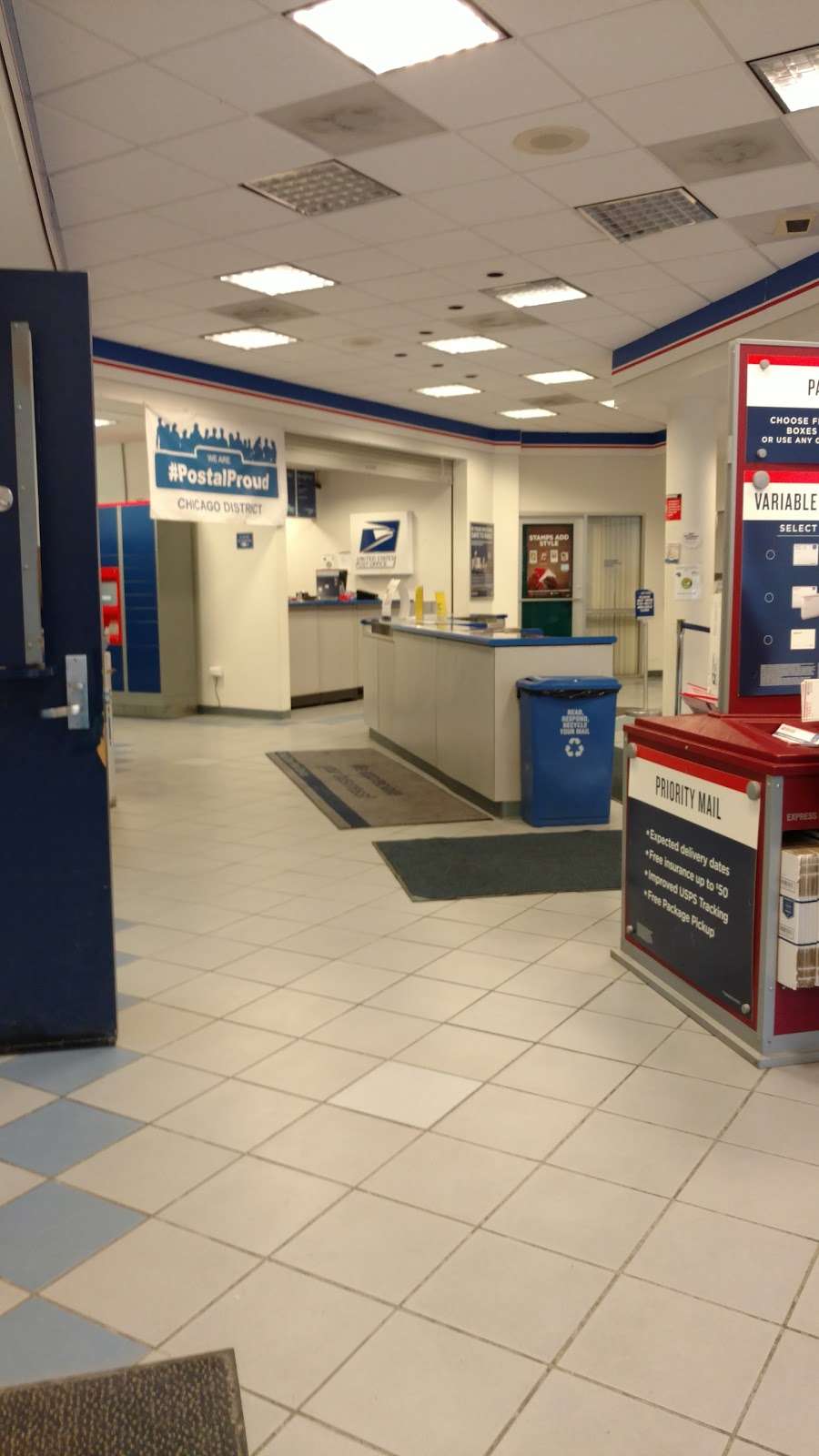 United States Postal Service | 6300 N Northwest Hwy, Chicago, IL 60631, USA | Phone: (800) 275-8777