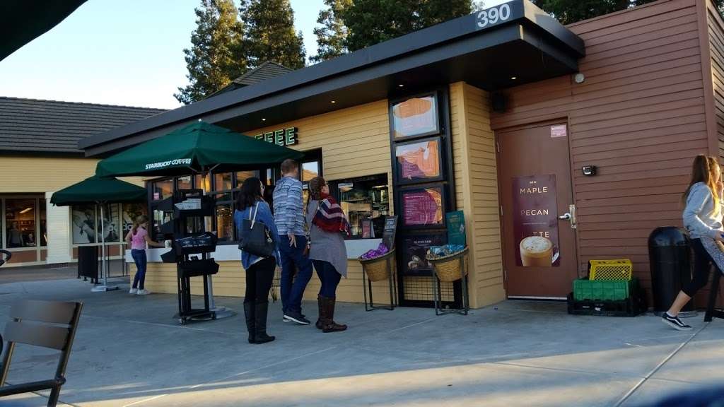 Starbucks | 390 Nut Tree Road KI 01, Vacaville, CA 95687, USA | Phone: (707) 449-6474