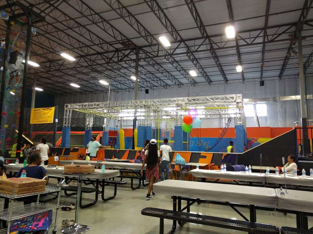 Urban Air Trampoline and Adventure Park | 11501 Pocomoke Court, Middle River, MD 21220, USA | Phone: (410) 975-4949