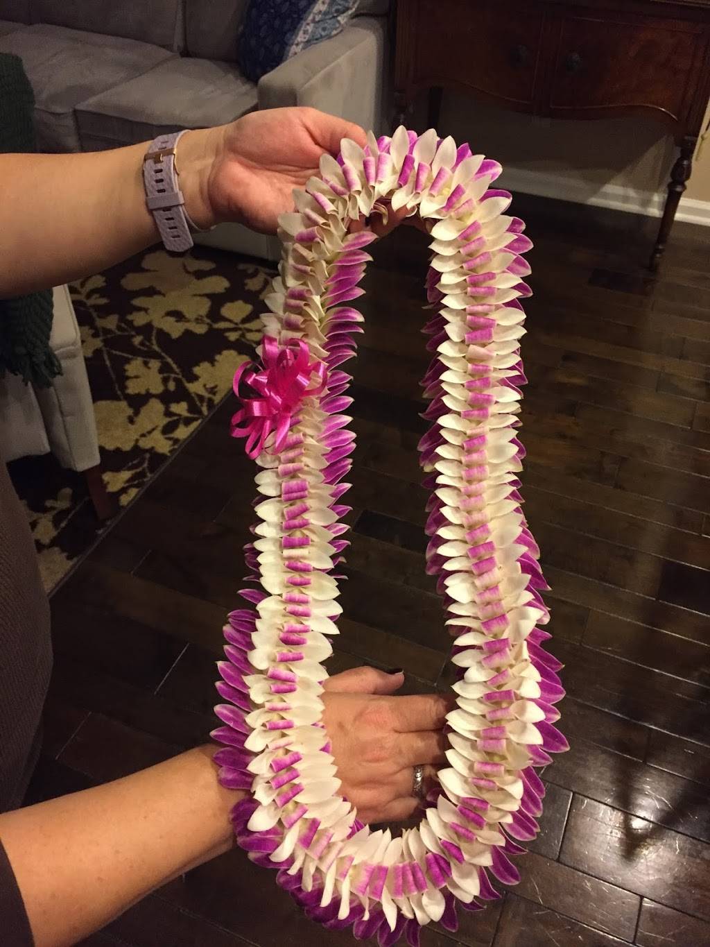 Aloha Island Lei and Floral | 99-1366 Koaha Pl, Aiea, HI 96701, USA | Phone: (808) 596-0707