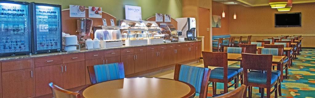 Holiday Inn Express & Suites VA Beach Oceanfront | 2607 Atlantic Ave, Virginia Beach, VA 23451, USA | Phone: (757) 491-6900