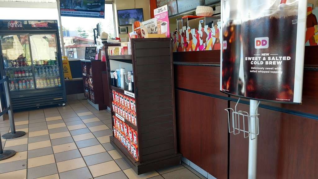 Dunkin Donuts | 2706 Concord Pike, Wilmington, DE 19803 | Phone: (302) 478-0539