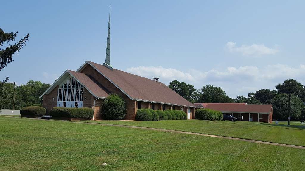 Meeting Place Church | 600 Peachtree Rd, Charlotte, NC 28216, USA | Phone: (704) 393-8116